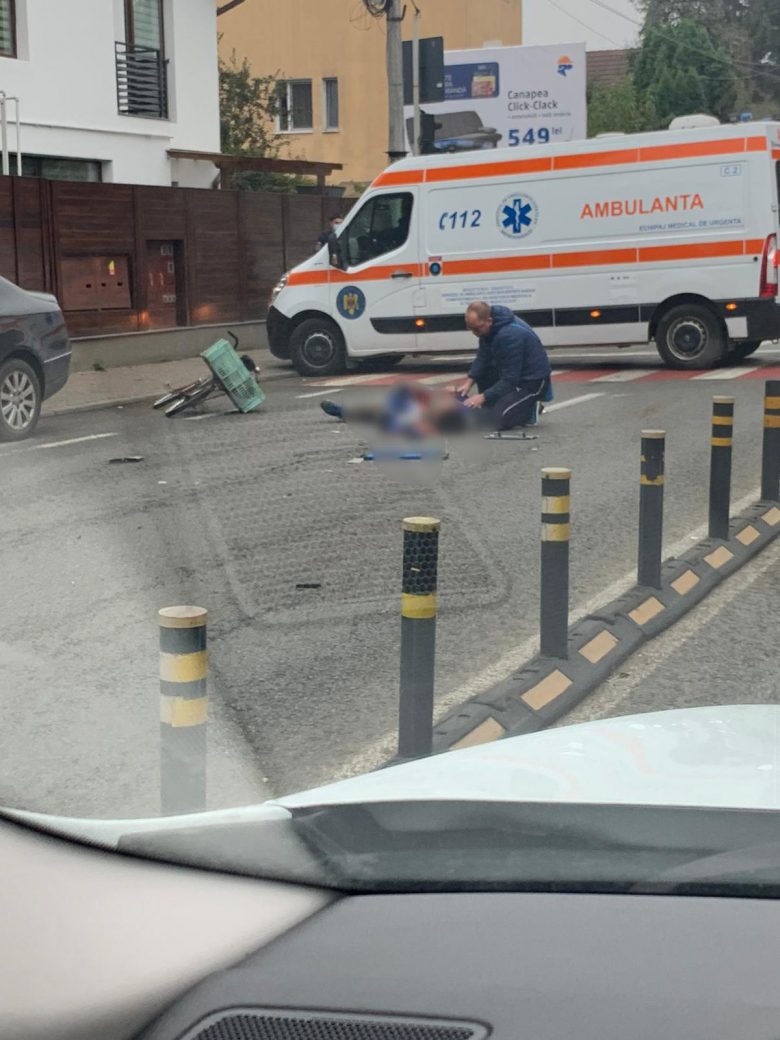 Biciclist aflat sub influența alcoolului, accidentat de o mașină în Bistrița (FOTO) Biciclist aflat sub influența alcoolului, accidentat de o mașină în Bistrița (FOTO)