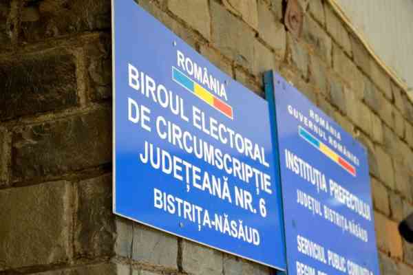 Peste 100 de persoane din BN candidează la alegerile parlamentare din 6 decembrie Peste 100 de persoane din BN candidează la alegerile parlamentare din 6 decembrie