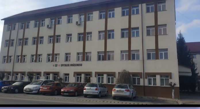 Focar de COVID-19 la Secția de Psihiatrie a Spitalului Orășenesc Beclean, cu 74 de cazuri pozitive