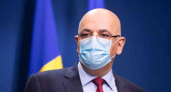Raed Arafat îi răspunde lui Băsescu: Fostul preşedinte dezinformează populaţia Raed Arafat îi răspunde lui Băsescu: Fostul preşedinte dezinformează populaţia