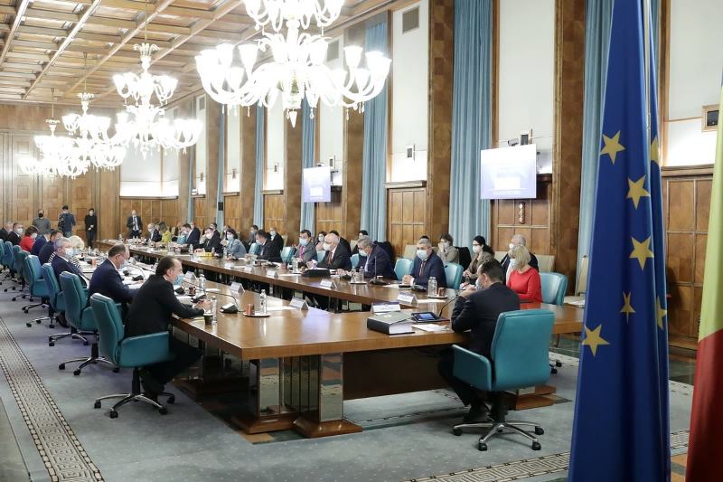 Starea de alertă se prelungenște. A fost actualizată și lista statelor cu risc epidemiologic ridicat