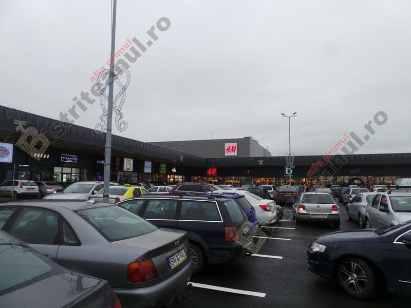 VIDEO Îmbulzeala în magazine n-o s-o vedem nici de sărbători. Ce regulă vrea să le impună retailerilor prefectul