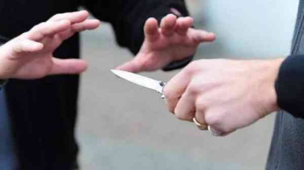 Năsăudeancă agresivă, anchetată de polițiști! Ce i-a făcut unui rebrișorean