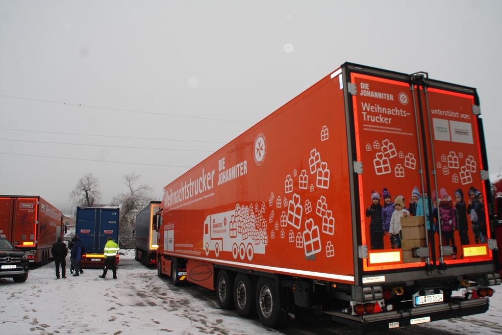 Pandemia n-a oprit Camionul de Crăciun! CUM se desfășoară cea mai mare acțiune de sărbători: