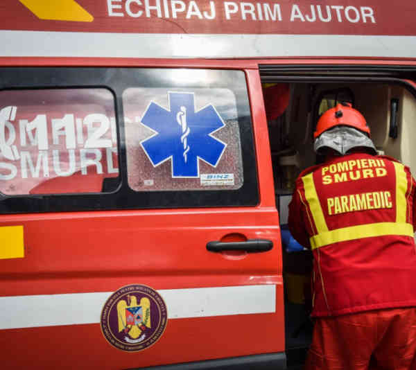 Rebreancă rănită într-un accident rutier lângă Săsarm, la spital