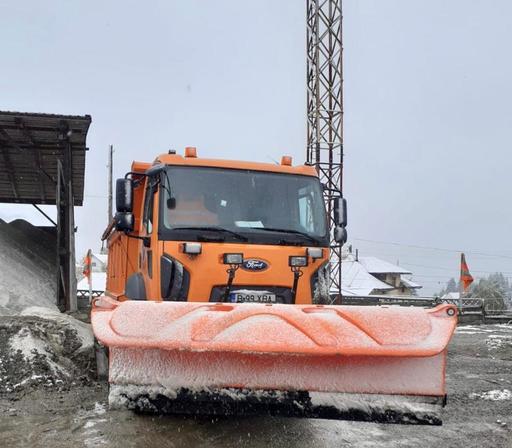 Pe drumurile din Bistrița-Năsăud se circulă în condiții de iarnă