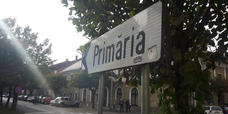 Primăria Bistriţa, singura din ţară unde programul cu publicul este între orele 07:00-19:00. ”Oamenii nu mai trebuie să stea inutil la cozi”