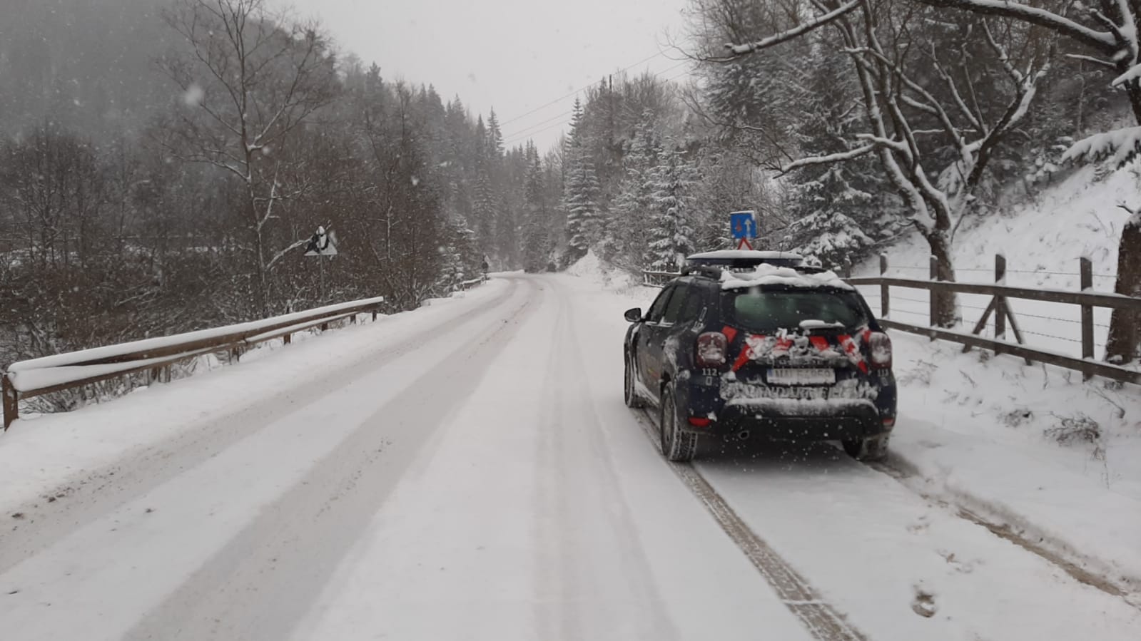 Zăpadă de 15 cm pe Valea Someșului! În zona montană, zăpada ajunge și la 30 de cm