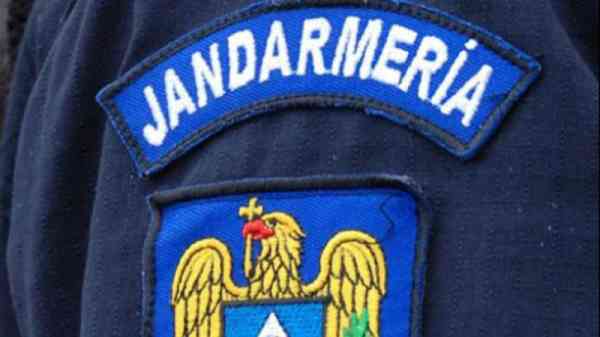 Barmaniță, amendată de jandarmi cu 2.000 de lei! Care a fost motivul