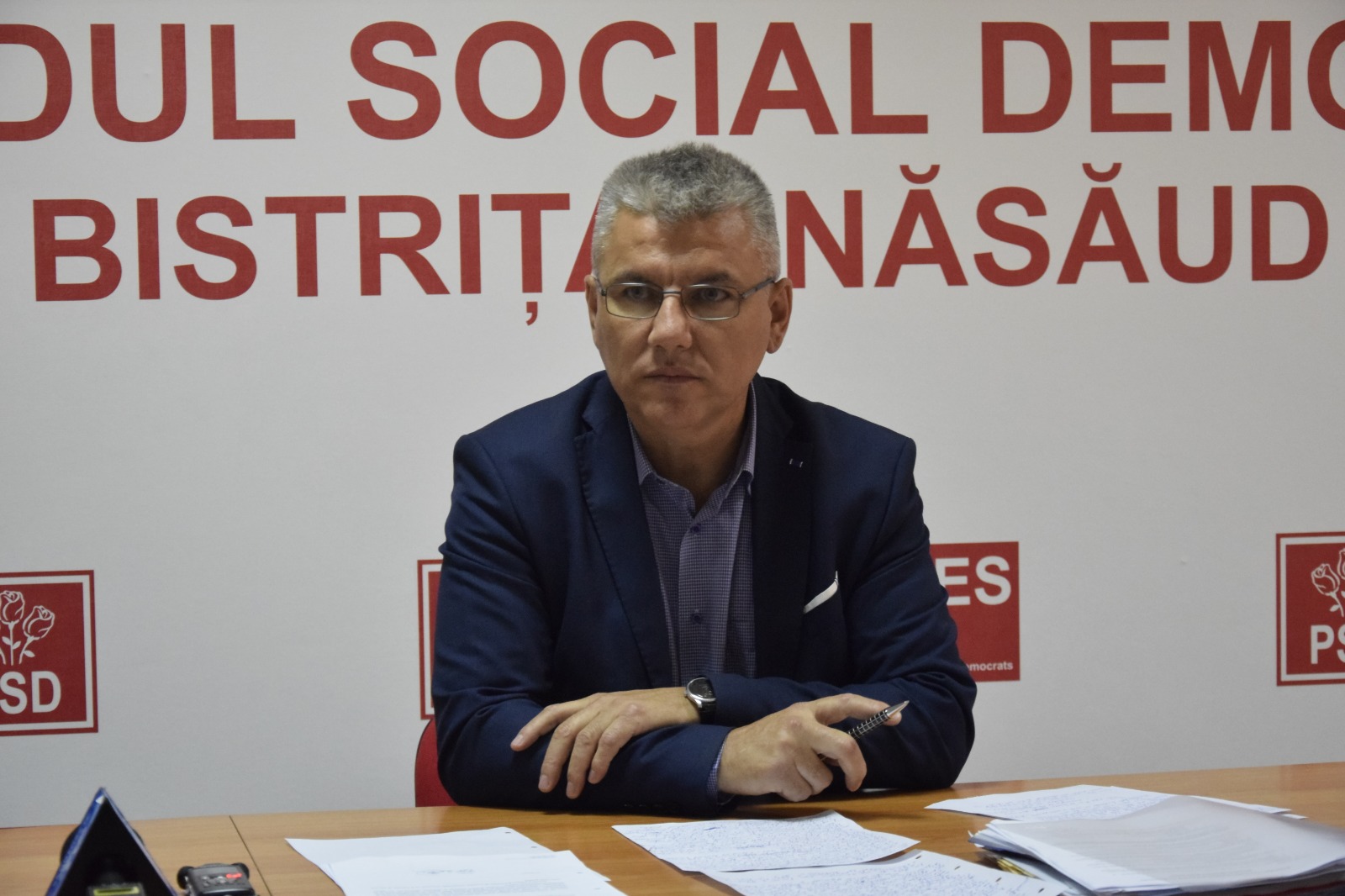 VIDEO – Senatorul Ioan Deneș: Aproape 7 milioane de români vor plăti taxa auto pe care vrea Guvernul să o introducă! VIDEO – Senatorul Ioan Deneș: Aproape 7 milioane de români vor plăti taxa auto pe care vrea Guvernul să o introducă!