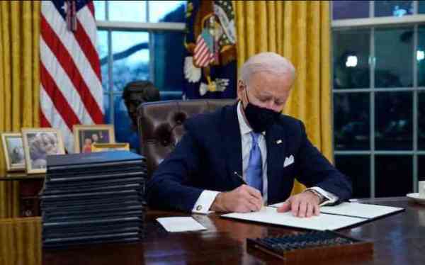 Joe Biden anulează finanțarea pentru zidul lui Trump încă din prima zi de mandat Joe Biden anulează finanțarea pentru zidul lui Trump încă din prima zi de mandat